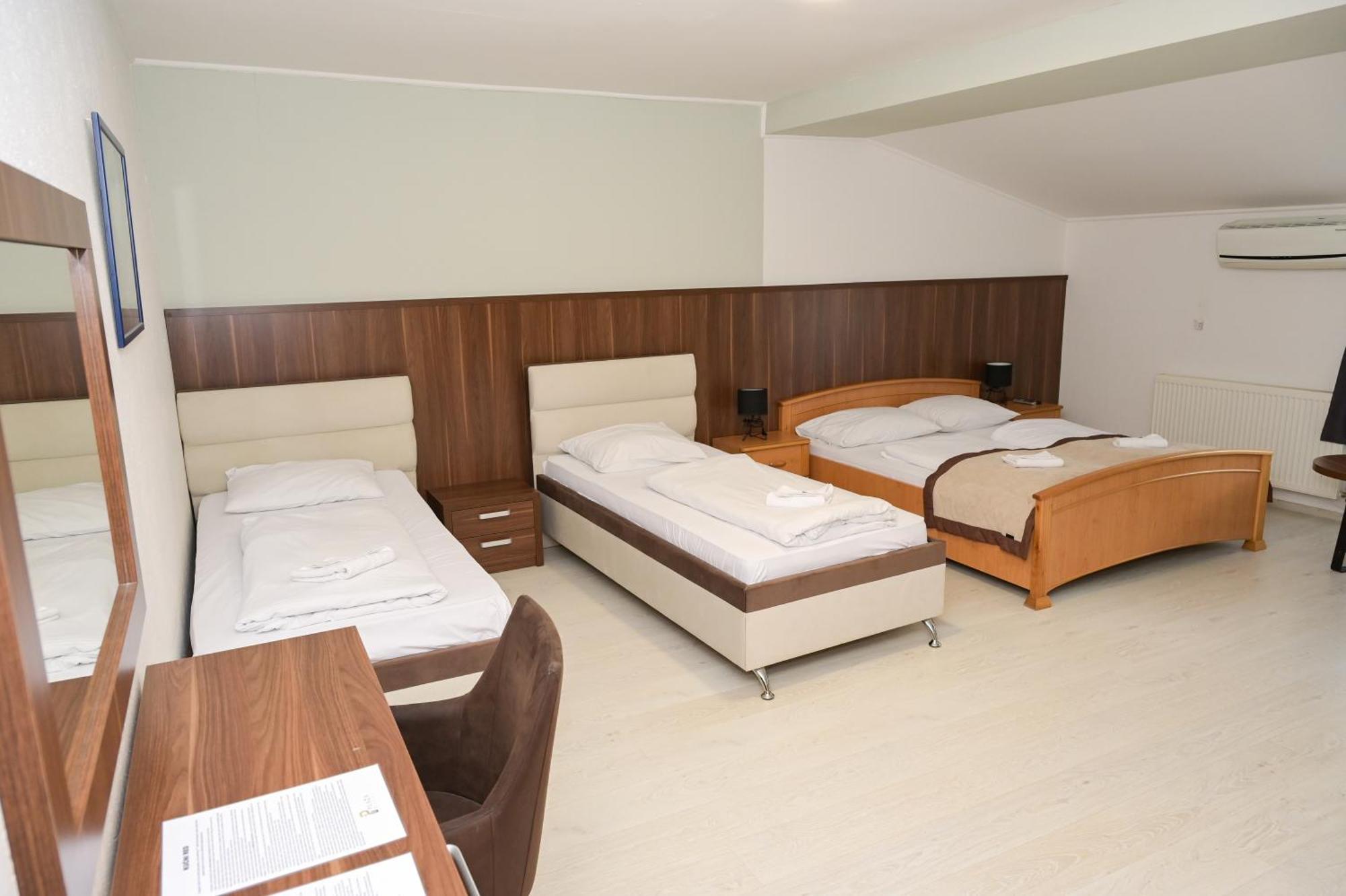 Motel Plaza Jajce Exterior foto