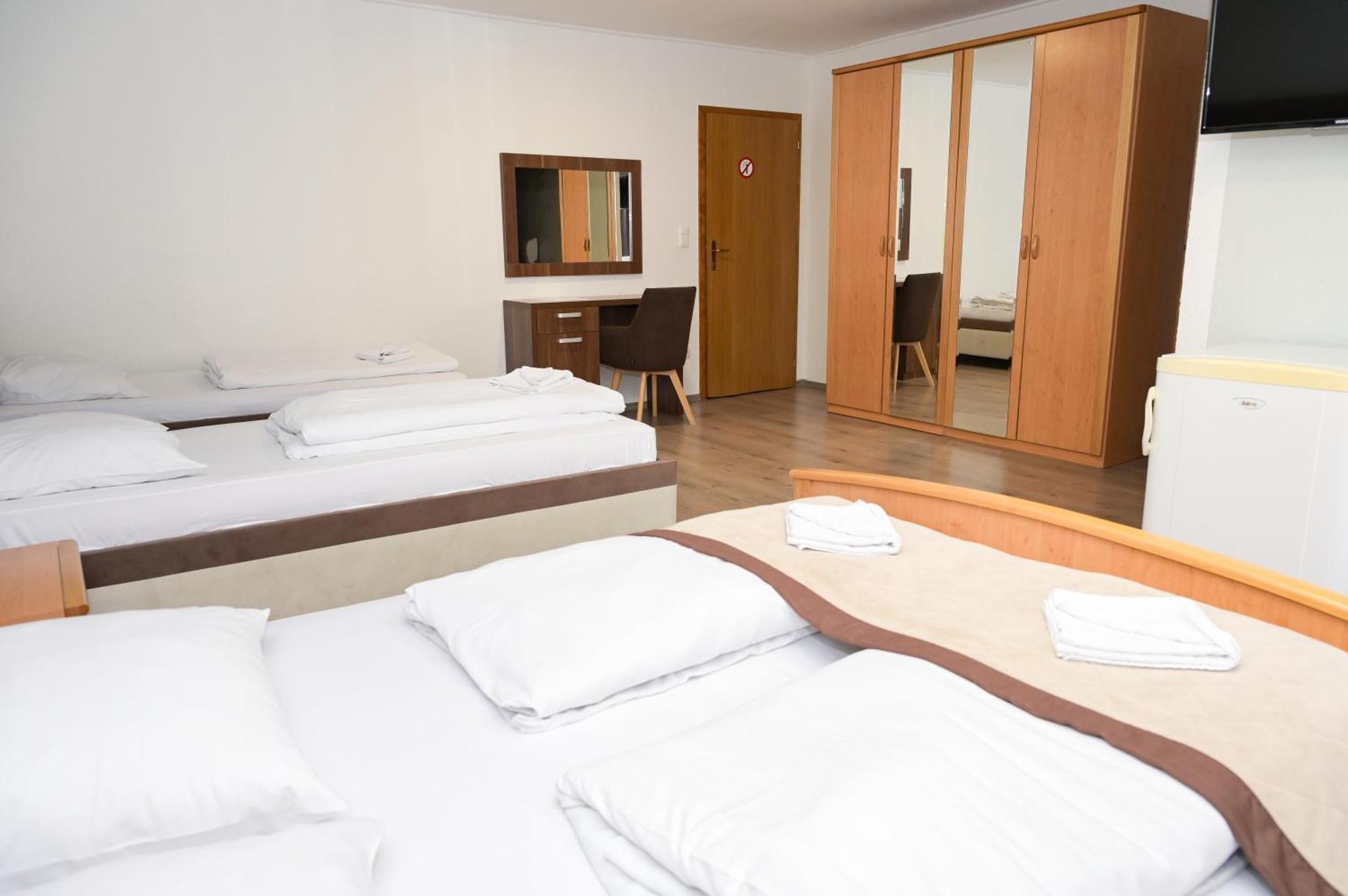 Motel Plaza Jajce Exterior foto